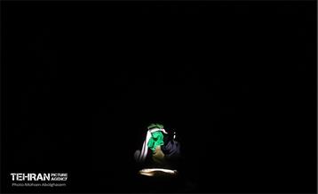 نمایش آئینی مذهبی «در انتظار...» 7