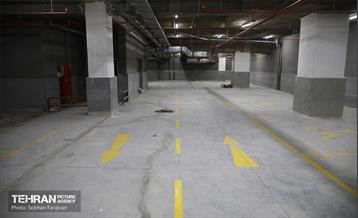 اینجا کارگاهه؛ پارکینگ مینابی 17