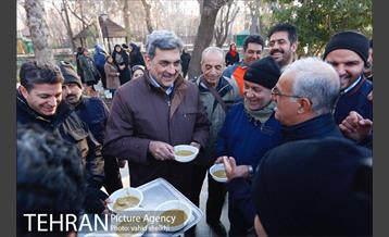 ورزش صبحگاهی شهردار تهران در سیزدهمین سه شنبه بدون خودرو 15