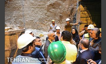 بازدید معاونت حمل و نقل شهرداری و اعضای شورای شهر تهران از عملیات اجرایی خط ۶ 36