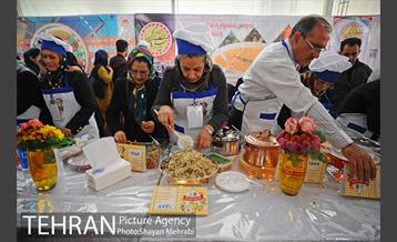 سومین جشنواره غذا و سفره های رنگین بازنشستگان شهرداری تهران 15