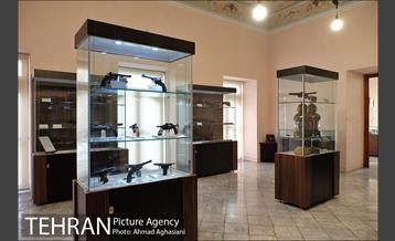 موزه جنگ تهران خانه تیمورتاش 13