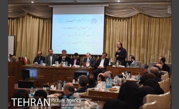 مراسم تکریم و معارفه مدیرعامل و هیات مدیره شهر سالم 11