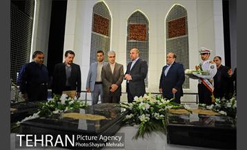 آیین افتتاح یادمان شهدای باغ موزه دفاع مقدس 7