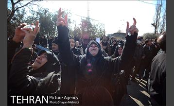 تشییع شهدای آتش نشان با حضور مردم  5