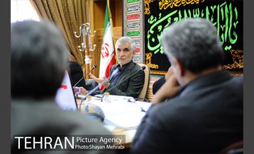 جلسه ستاد عالى برنامه سوم شهردارى تهران با حضور شهردار و رئیس شورای شهر تهران 40