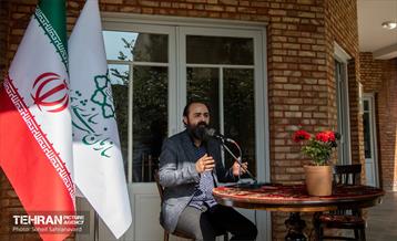 رونمایی از سردیس «سیدحسن حسینی» و «ابتهاج» 29