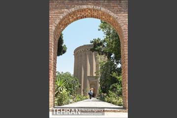 بازدید اعضا شورای شهر تهران از برج طغرل 2