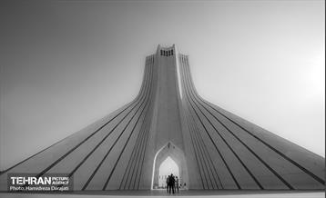 روایت یک بـرج 50ساله 35