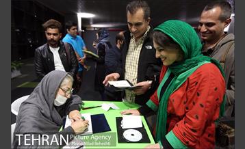 جشن انتشار دو فیلم مستند رخشان بنی اعتماد در پردیس چارسو‎ 24