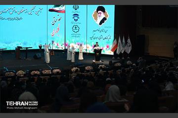 تجلیل از معلمان دانش‌آموزان با نیازهای ویژه شهر تهران 36