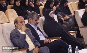 همایش شهرداران نواحی و مناطق 19