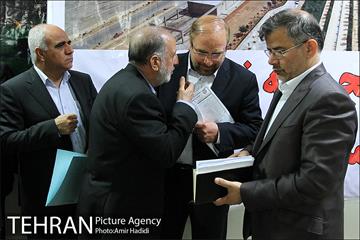 بازدید شهردار تهران از پروژه شهر آفتاب 12