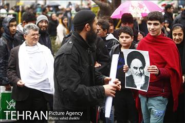 نمایش خیابانی شاهد عینی بمناسبت 22 بهمن  5