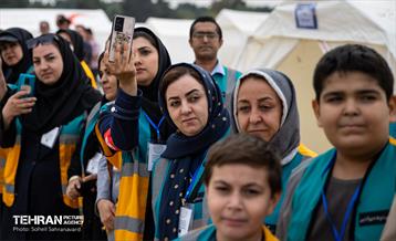 بازدید شهردار تهران از مانور تمرین اسکان اضطراری 21