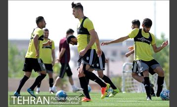 تمرین تیم ملی فوتبال 11