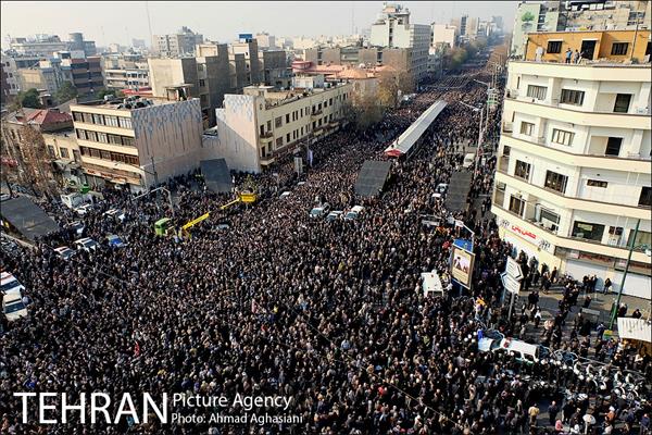 مراسم تشییع پیکر مرحوم آیت‌الله هاشمی رفسنجانی 16