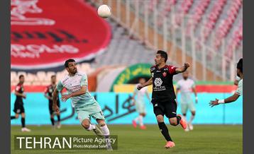 دیدار تیم های فوتبال پرسپولیس و سایپا 8