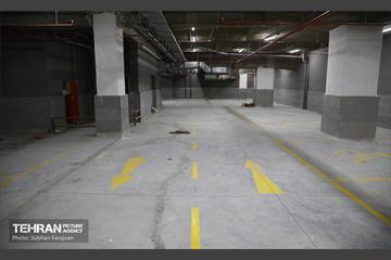 اینجا کارگاهه؛ پارکینگ مینابی 17
