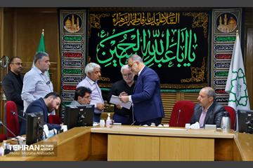 دیدار جمعی از رزمندگان تخریبچی دفاع مقدس با شهردار تهران 12
