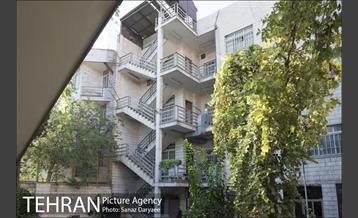 خانه نمایش‎ 2