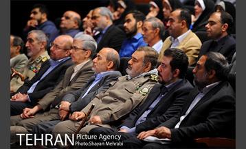 آیین افتتاح یادمان شهدای باغ موزه دفاع مقدس 19