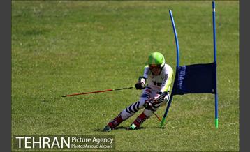 اولین روز رقابت های اسکی چمن قهرمانی جوانان جهان 2