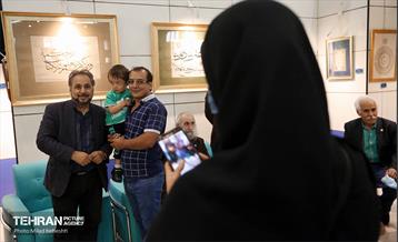 بازدید هنرمندان پیشکسوت و وزیر ارشاد از نمایشگاه قرآن 13