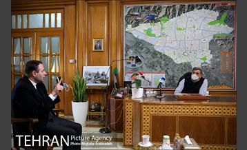 جلسه مشترک شهردار تهران با مدیران‌عامل پرسپولیس و استقلال 11