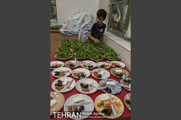 برسر سفره میهمانی خدا 3