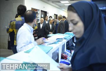 بازدید شهردار تهران و وزیر بهداشت از مراکز پزشکی و درمانی شهر 12
