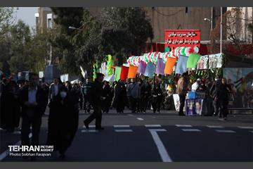 خدمت‌رسانی شهرداری تهران به نمازگزاران عید فطر در مصلی تهران 38
