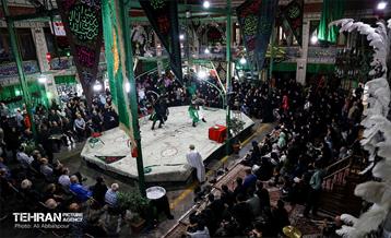 تعزیه در تکیه تجریش 26