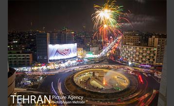 نورافشانی میدان ولیعصر(عج) به مناسبت روز مادر 7