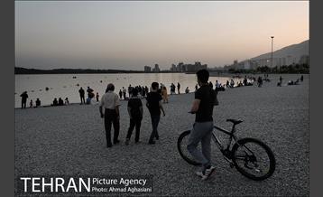 شب های تابستانی دریاچه چیتگر 8