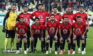 دیدار تیم‌های فوتبال استقلال و نساجی مازندران 29