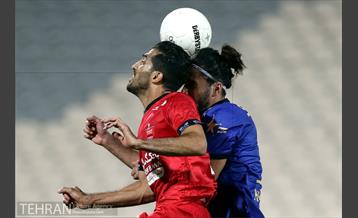 دیدار تیم های فوتبال پرسپولیس و استقلال تهران 24