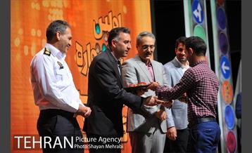 آیین اختتامیه نخستین جشنواره «ترافیک و گرافیک» 12