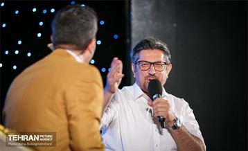 شب‌های فیروزه‌ای در آب و آتش 4