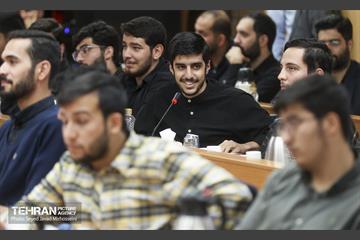 آرمان دانشجویی 26