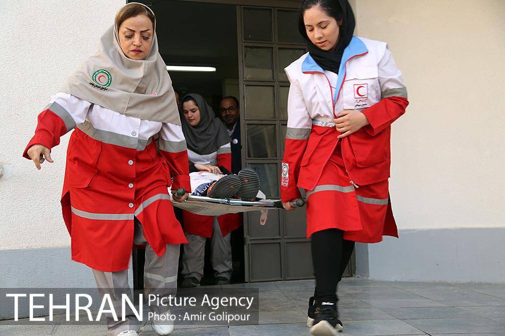 مانور پناهگیری محل امن در زلزله 8