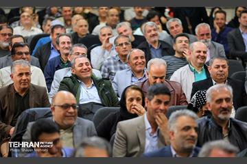 جشن افتخار و خدمت در شرکت بهره‌برداری مترو 15