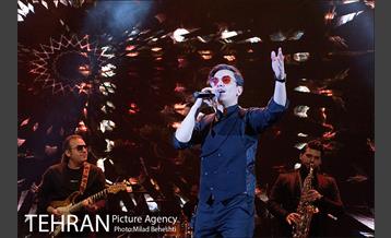 کنسرت محسن ابراهیم زاده 10