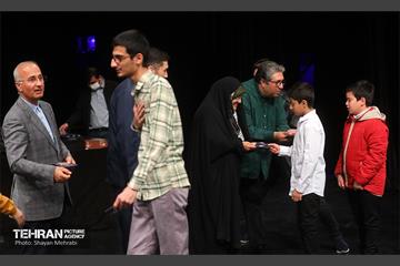 رونمایی از طرح هشتمین نویسندگان دهه هشتاددی و نودی 29