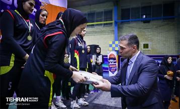 مسابقات بسکتبال بانوان شهر تهران 20