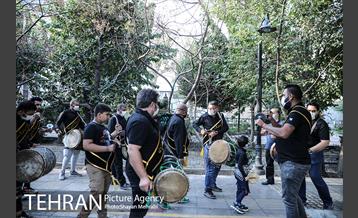 دسته عزاداری دمام زنی در بلوار کشاورز 2