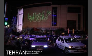 نورپردازی لیزری ویژه ولادت امام رضا(ع) در فلکه دوم صادقیه 6