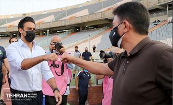 دیدار تیم‌های فوتبال استقلال و گل‌گهر 1