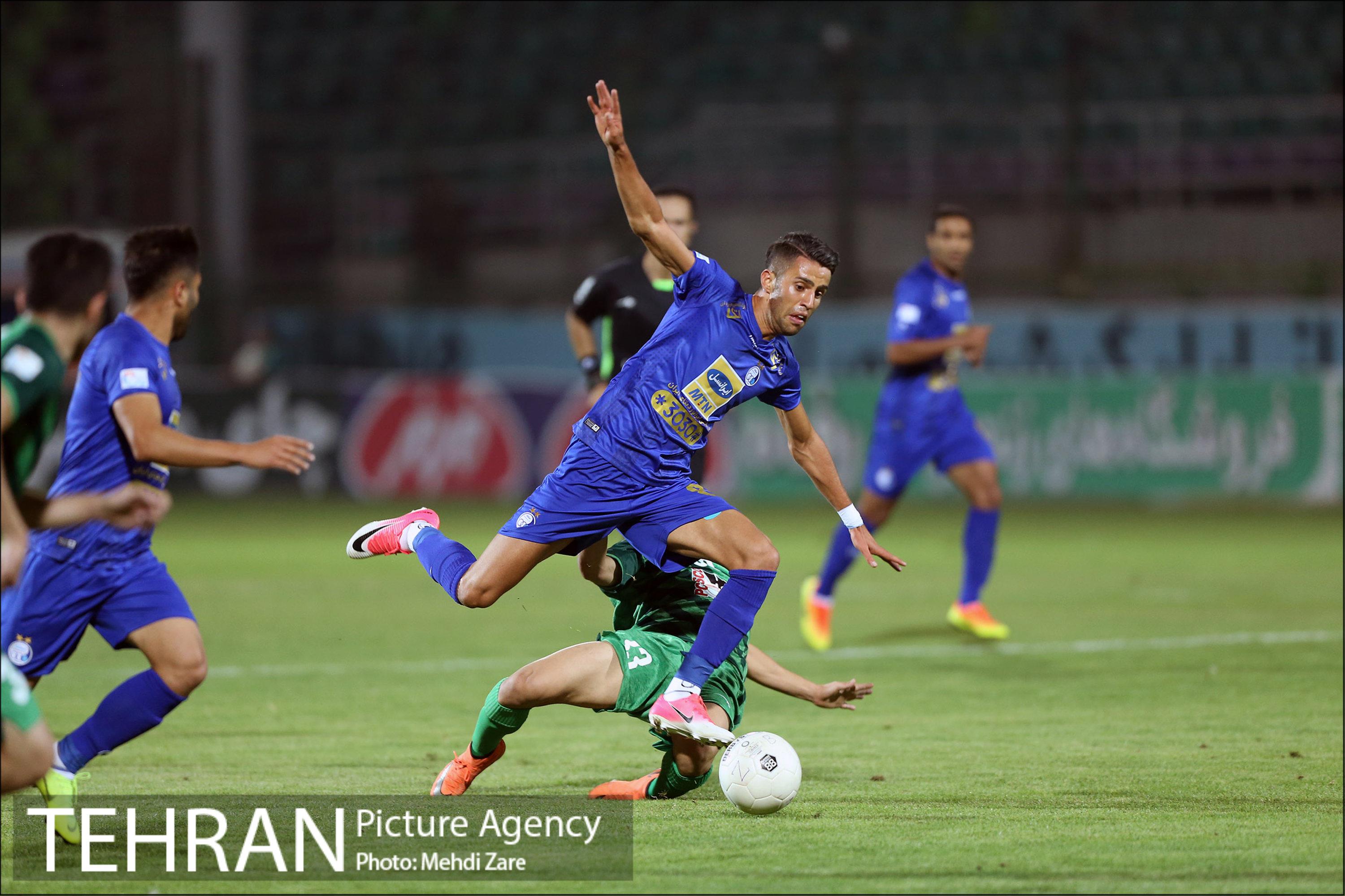 دیدار تیم های استقلال تهران و ذوب آهن اصفهان 9