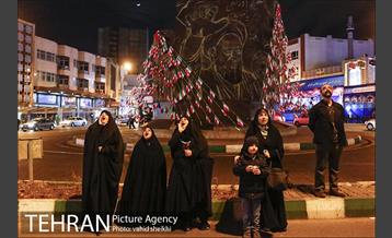 نور افشانی در میدان انقلاب بمناسبت 22 بهمن 10